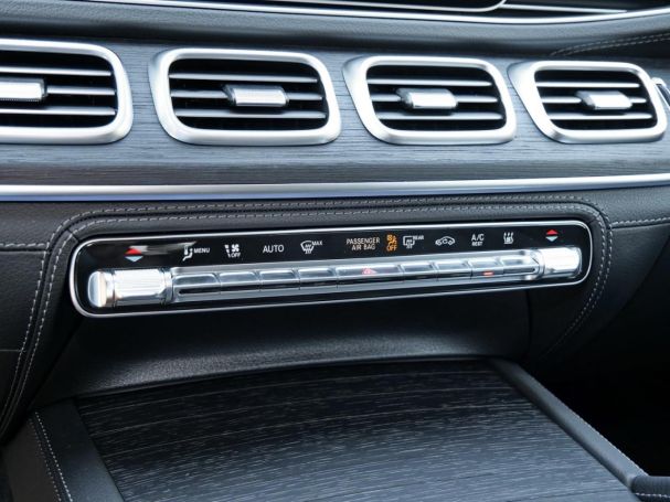Mercedes-Benz GLE 350 de 4MATIC AMG Distronic Panorama 360?