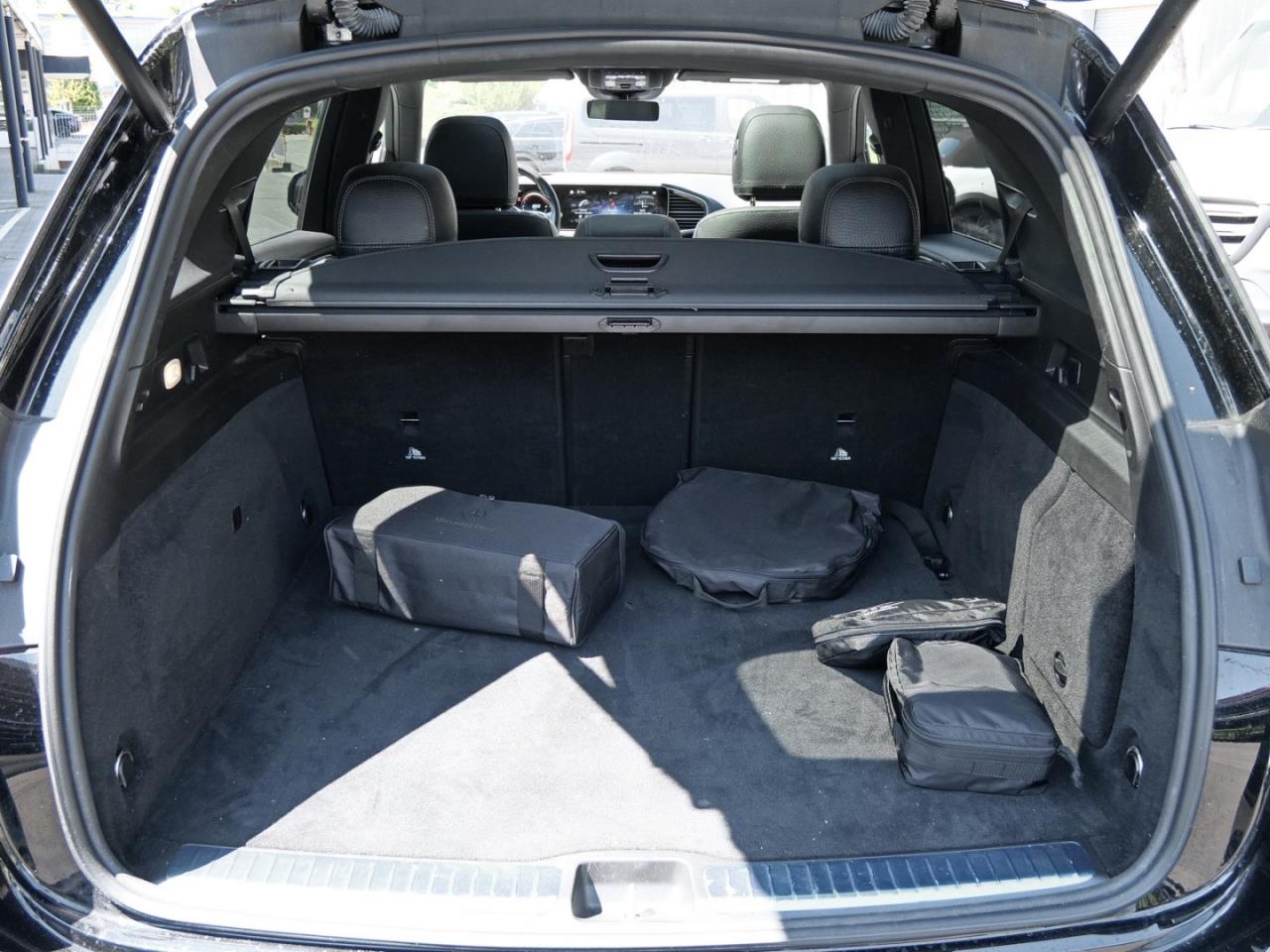 Mercedes-Benz GLE 350 e 4M AMG Night Distronic Panorama 360?