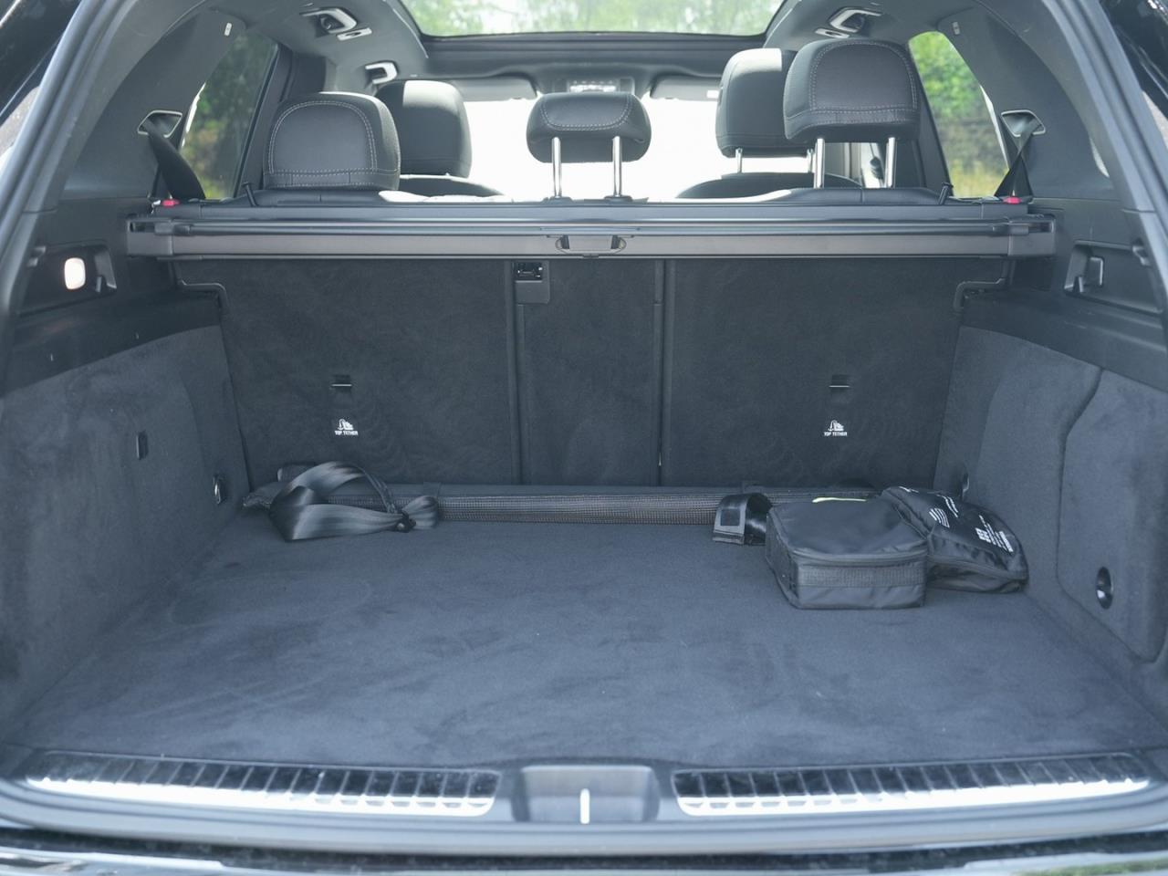 Mercedes-Benz GLE 350 e 4MATIC AMG Panorama Distronic 360? AHK