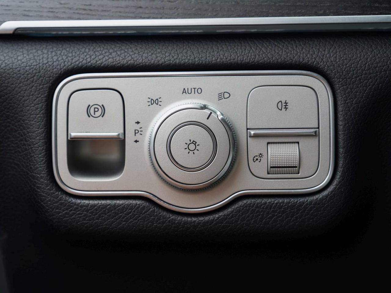 Mercedes-Benz GLE 400 d 4M AMG Night Panorma Distronic Kamera