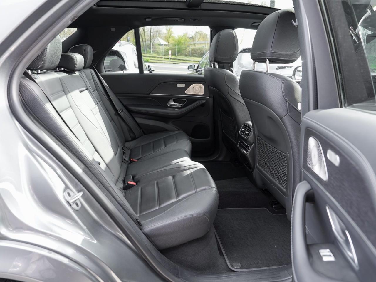 Mercedes-Benz GLE 400 d 4M AMG Night Distronic Panorama AHK