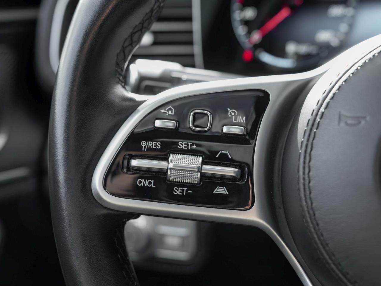 Mercedes-Benz GLE 400 d 4M AMG Night Distronic Panorama AHK