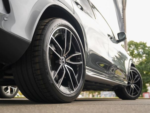 Mercedes-Benz GLE 400 e 4M AMG Night Panorama Distronic 360°