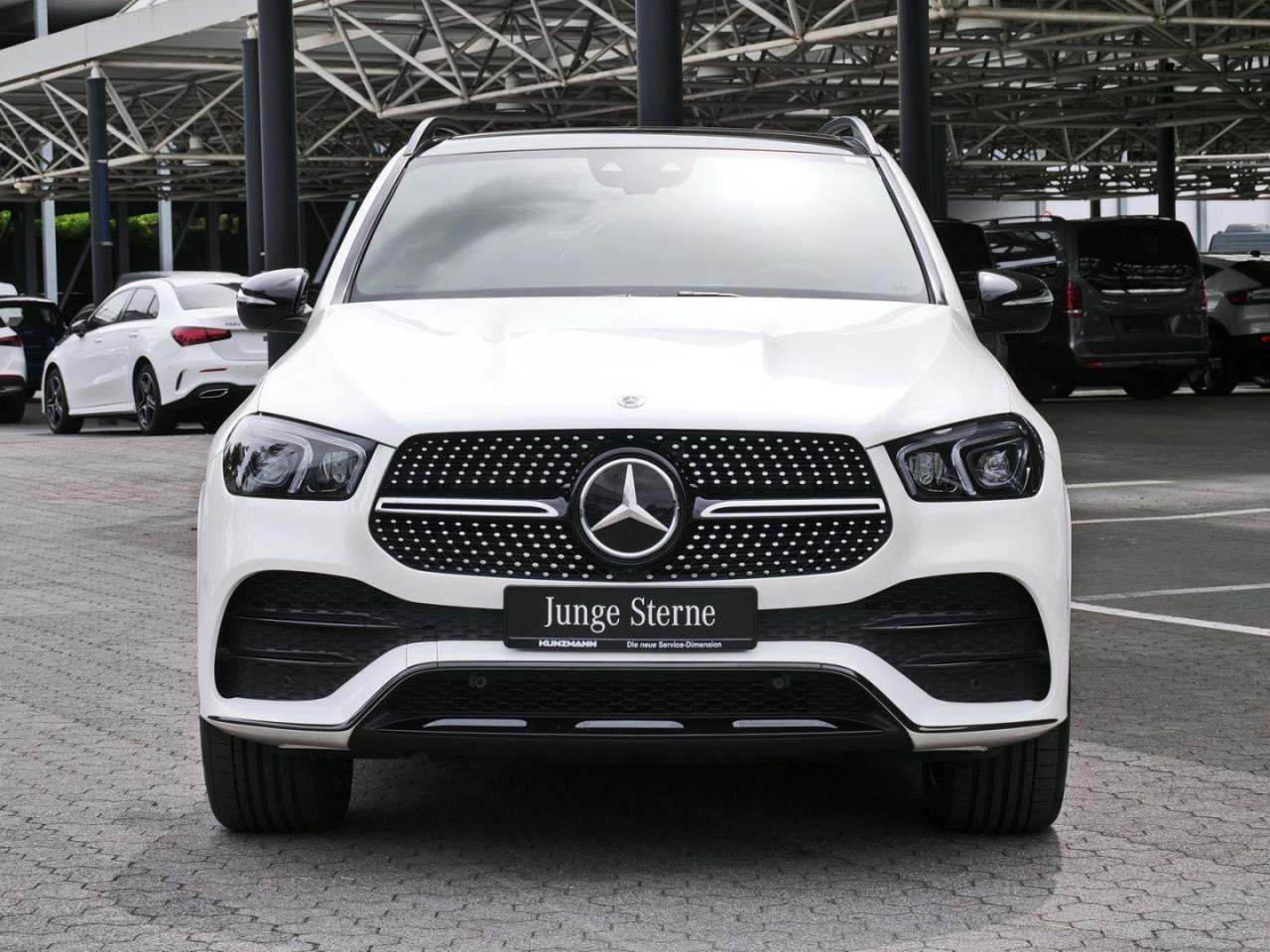 Mercedes-Benz GLE 450 4M AMG Night Panorama Distronic AHK