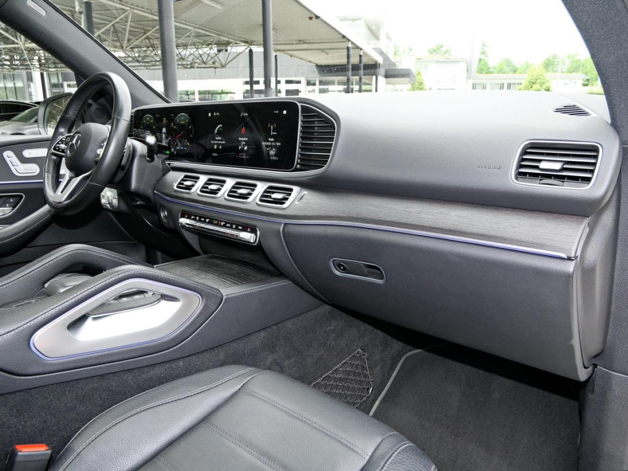 Mercedes-Benz GLE 450 4M AMG Night Panorama Distronic AHK