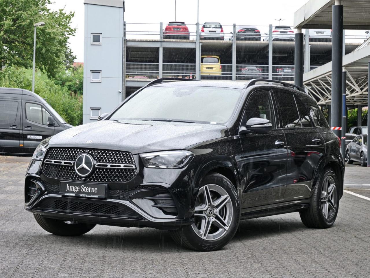 Mercedes-Benz GLE 450 4M AMG Night Panorama Distronic 360° AHK