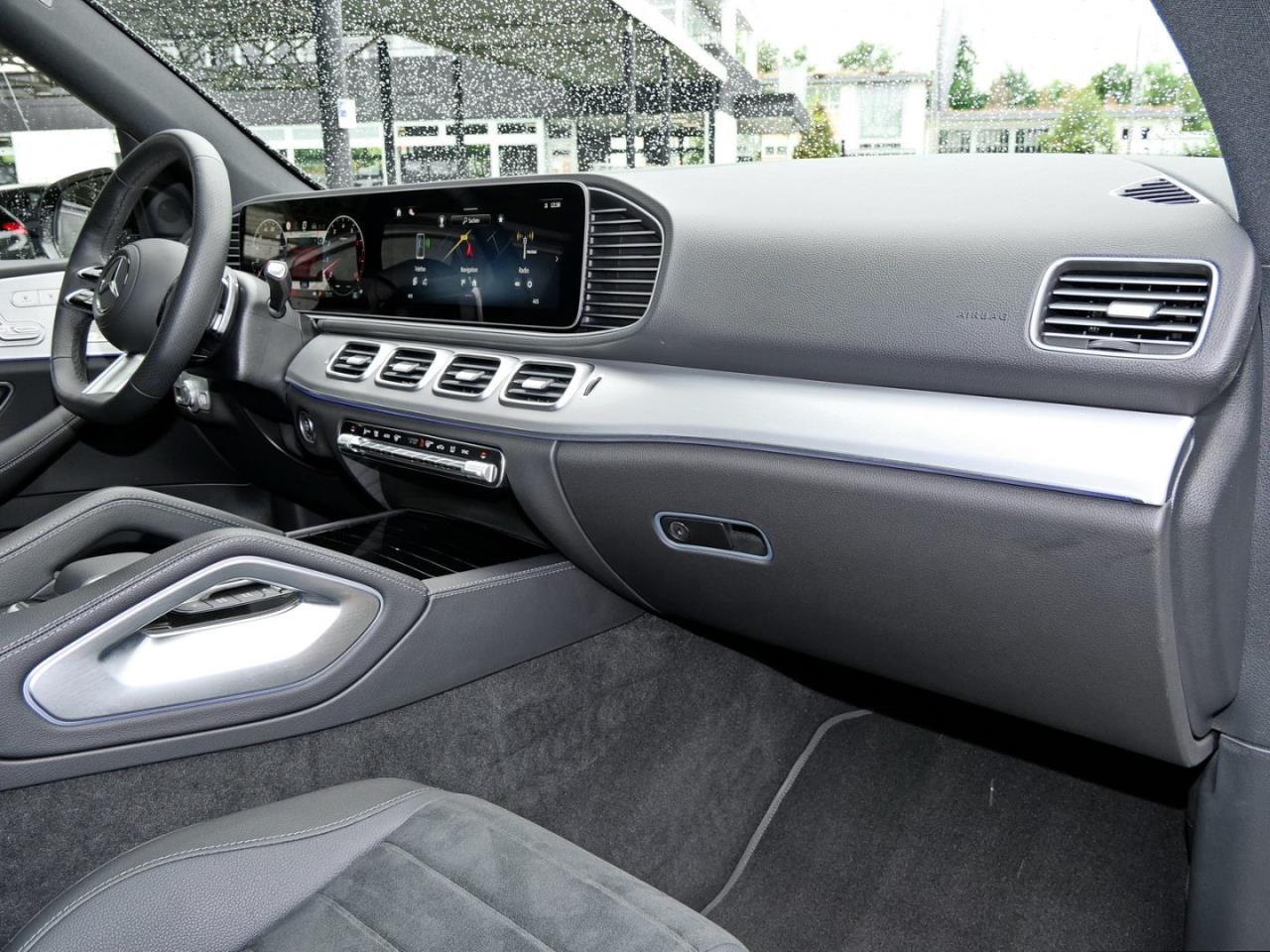 Mercedes-Benz GLE 450 4M AMG Night Panorama Distronic 360° AHK