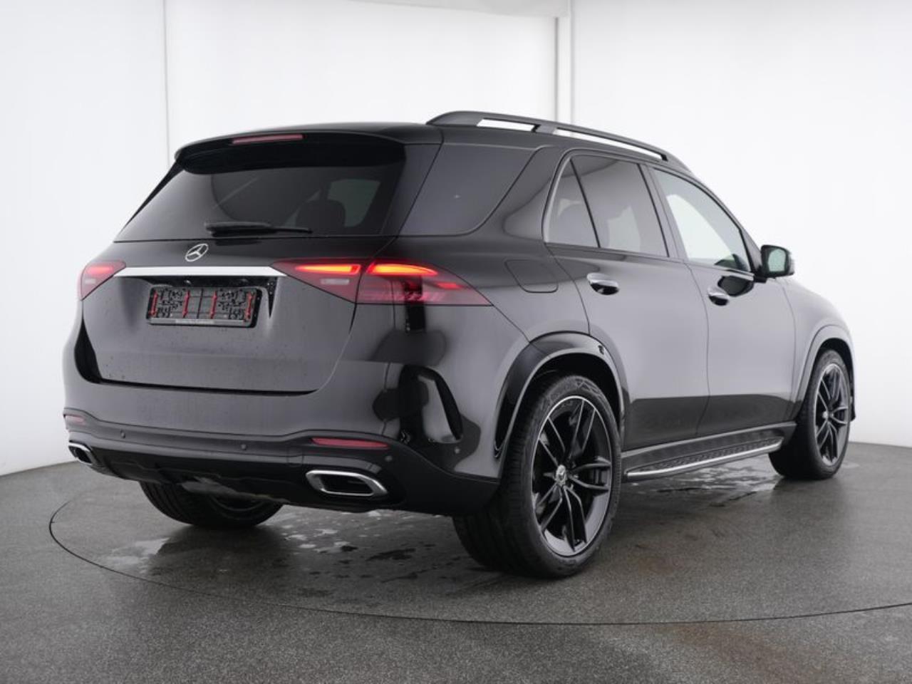 Mercedes-Benz GLE 450 4M AMG Night Panorama Distronic 360° AHK