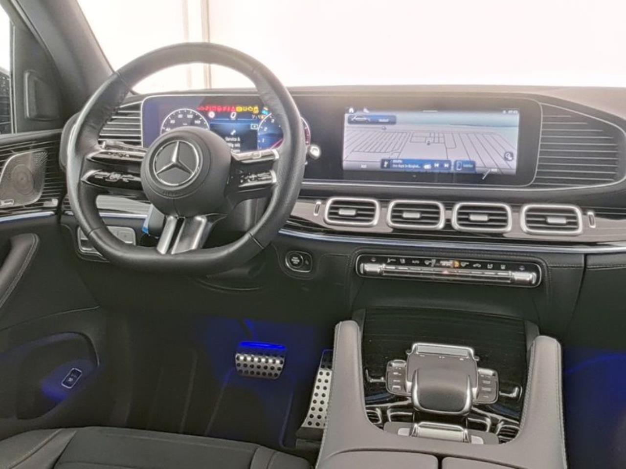 Mercedes-Benz GLE 450 4M AMG Night Panorama Distronic 360° AHK