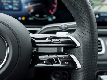 Mercedes-Benz GLE 450 4MATIC AMG Night Panorama HUD AHK 360°