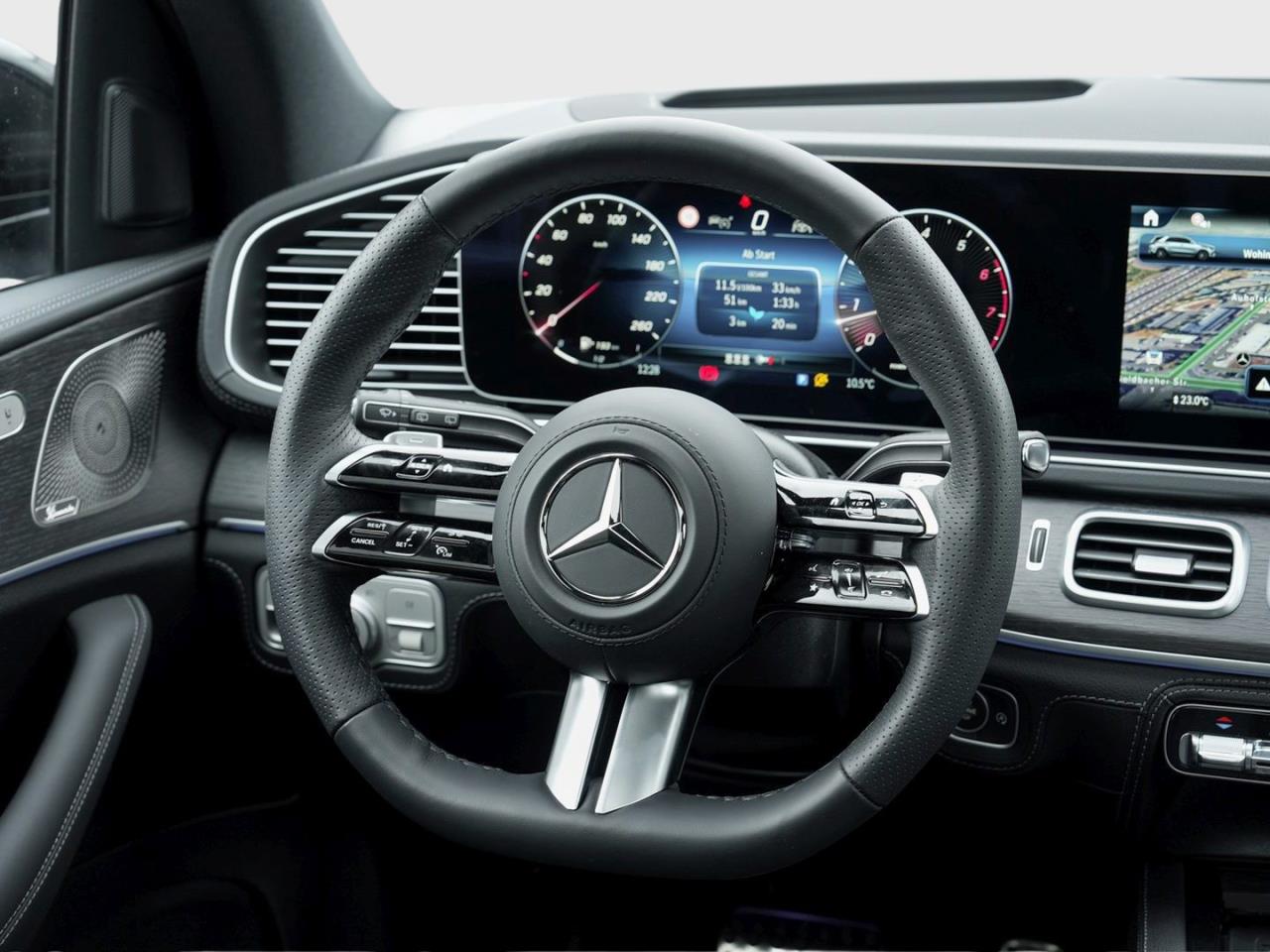 Mercedes-Benz GLE 450 4MATIC AMG Night Panorama HUD AHK 360°