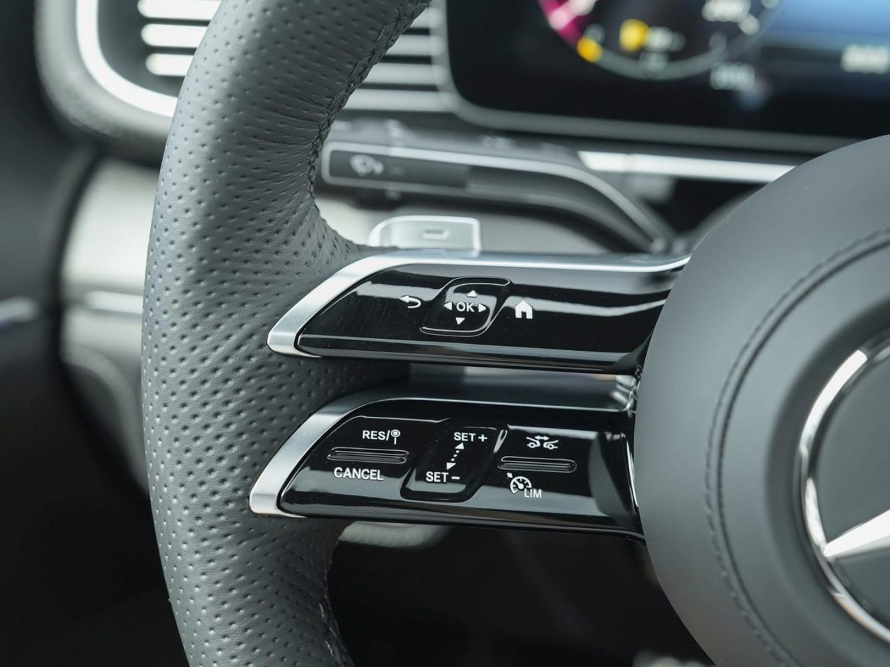 Mercedes-Benz GLE 450 d 4MATIC Coupé AMG Standhzg 360° Panorama