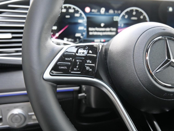 Mercedes-Benz GLE 450 d 4MATIC AMG Night Panorama Distronic