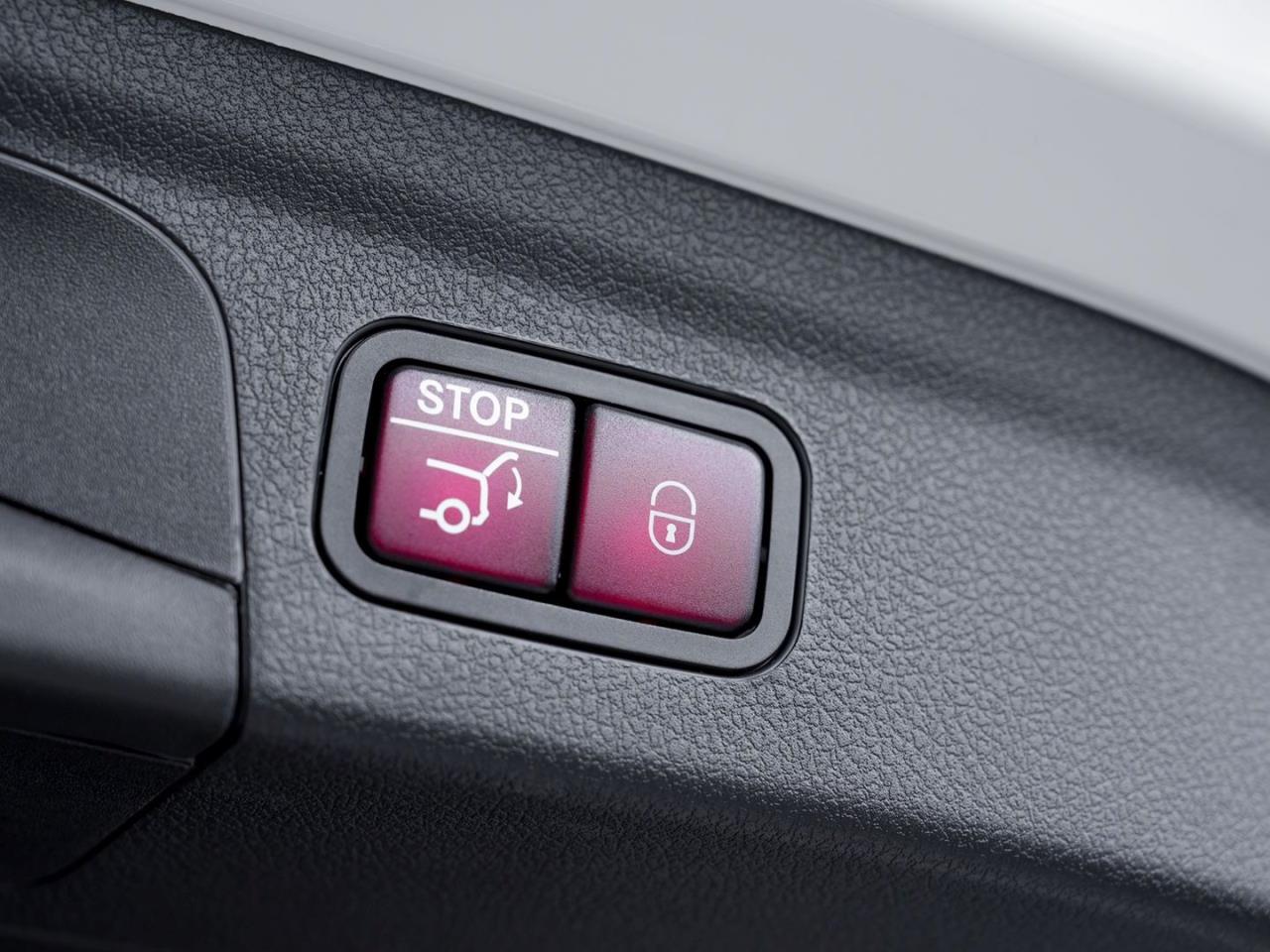 Mercedes-Benz GLE 53 AMG 4M+ Night Panorama AHK NP 134.206