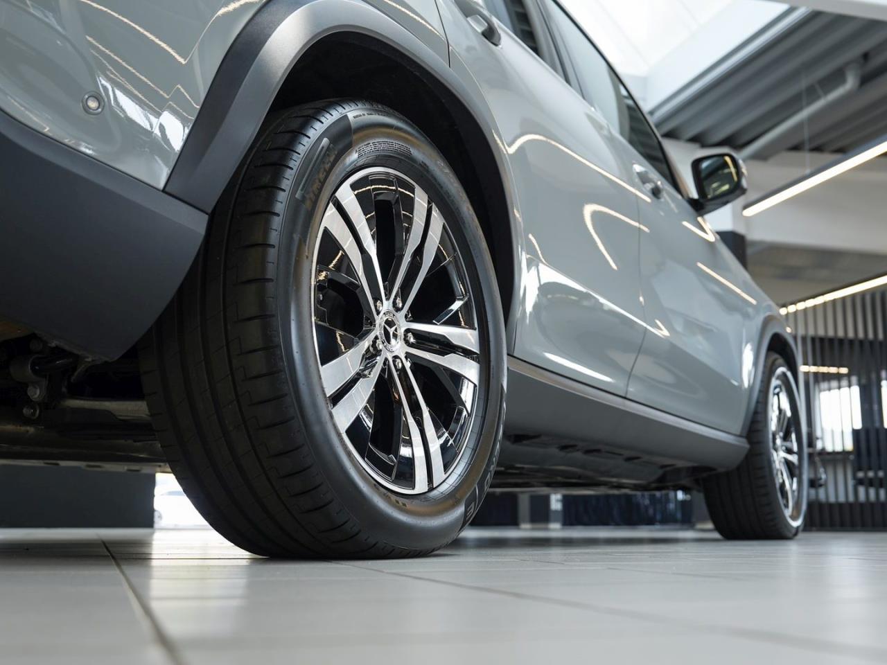 Mercedes-Benz GLE 580 4M Panorama Sitzklima AHK 360? NP 135868