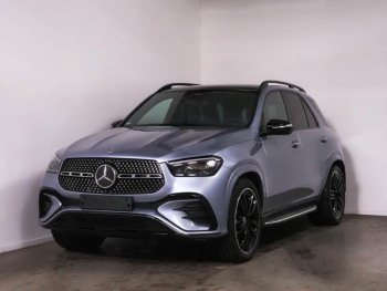 Mercedes-Benz GLE 580 4M AMG Night Panorama Standhzg HUD AHK