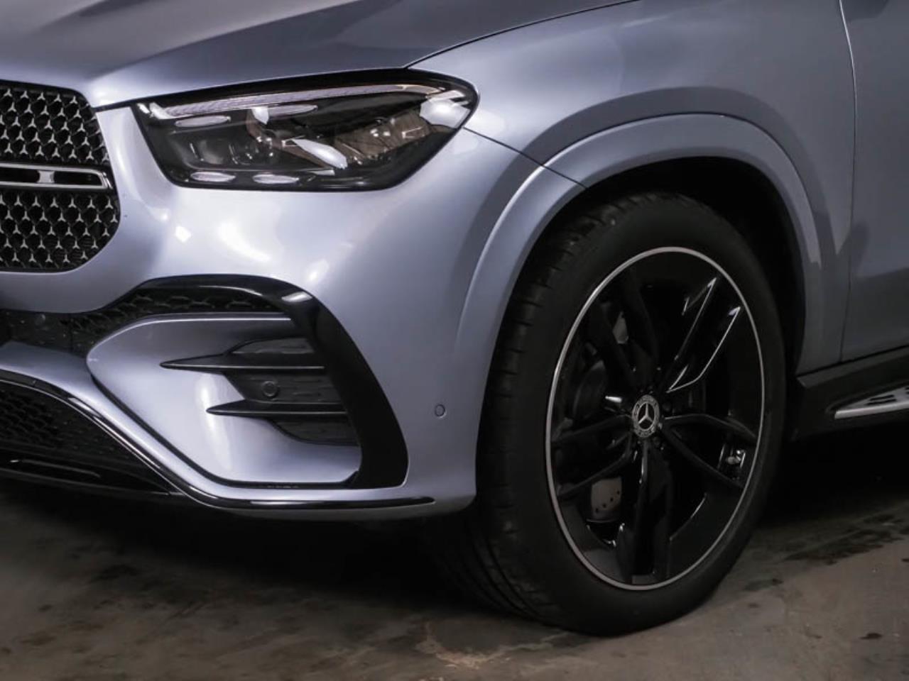Mercedes-Benz GLE 580 4M AMG Night Panorama Standhzg HUD AHK