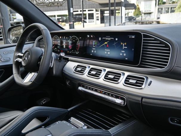 Mercedes-Benz GLE 580 4M AMG Panorama Distronic HeadUp AHK 360°