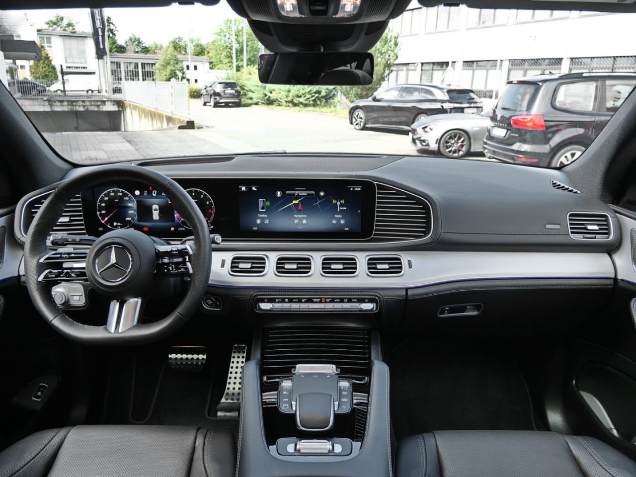Mercedes-Benz GLE 580 4M AMG Panorama Distronic HeadUp AHK 360°