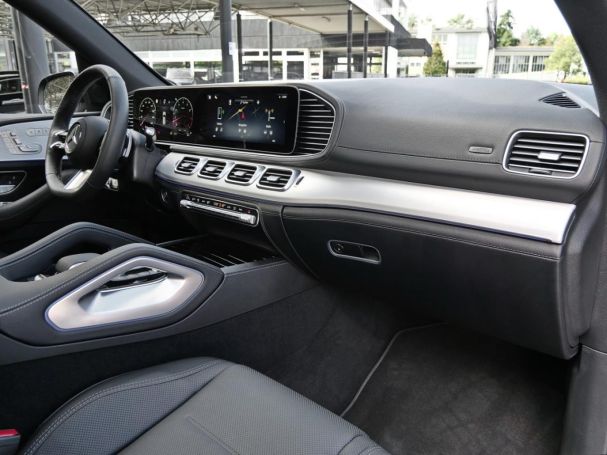 Mercedes-Benz GLE 580 4M AMG Panorama Distronic HeadUp AHK 360°