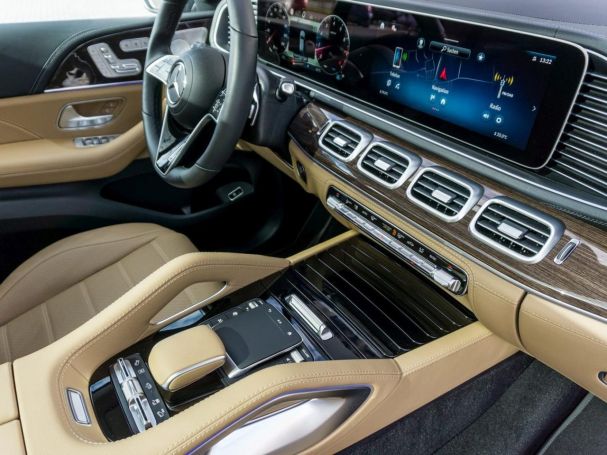 Mercedes-Benz GLE 580 4M AMG Distronic Panorama 360° AHK