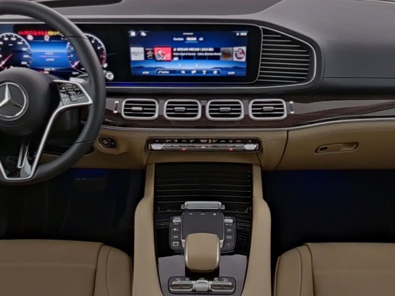 Mercedes-Benz GLE 580 4M AMG Distronic Panorama 360° AHK