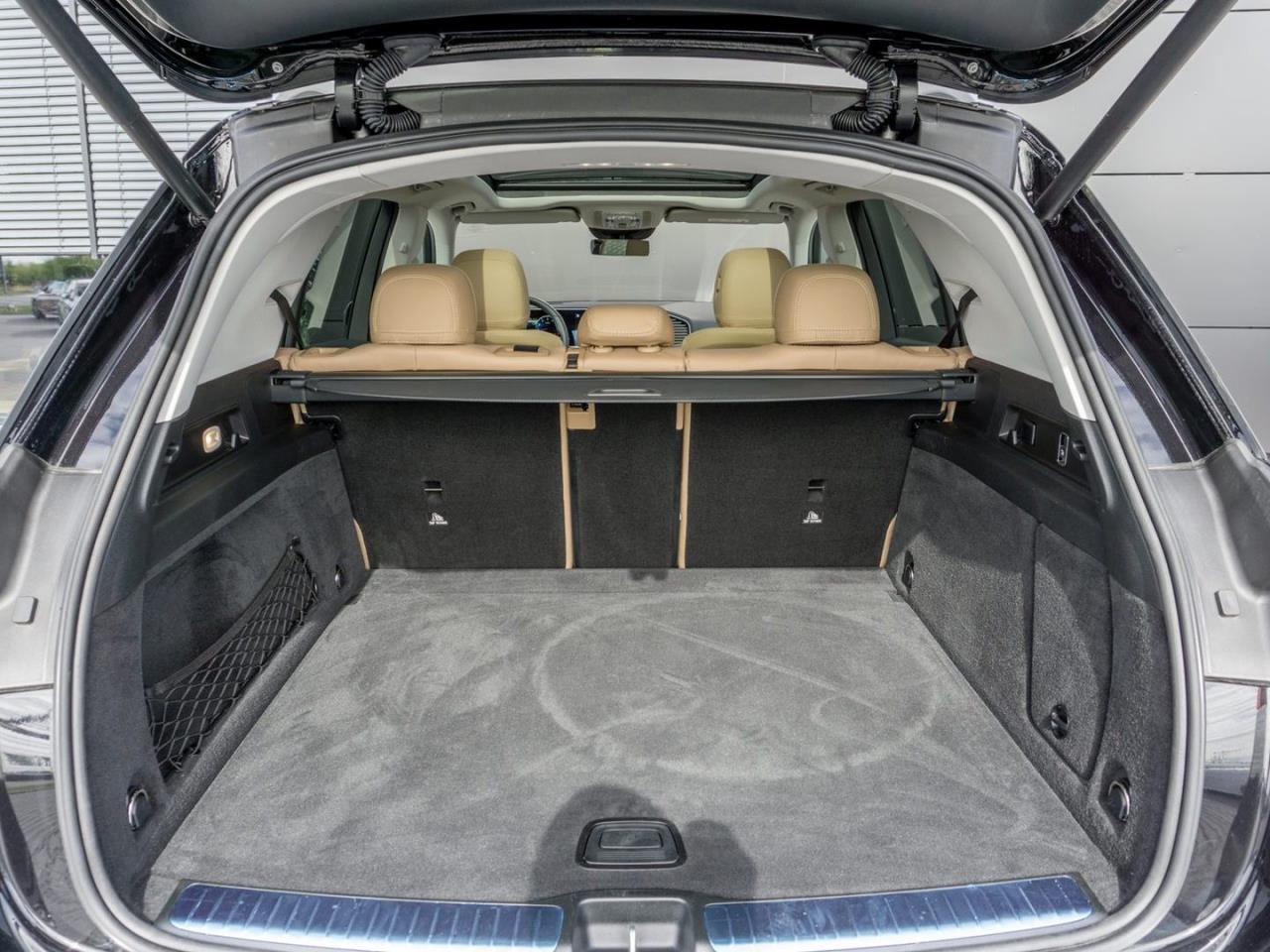 Mercedes-Benz GLE 580 4M AMG Distronic Panorama 360° AHK
