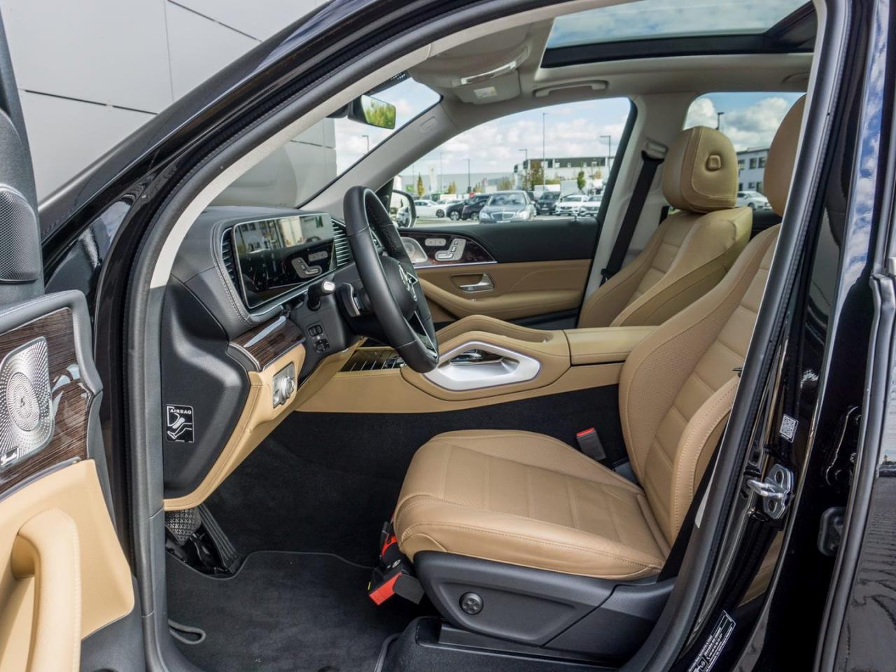 Mercedes-Benz GLE 580 4M AMG Distronic Panorama 360° AHK
