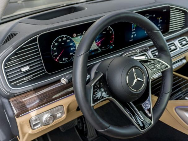 Mercedes-Benz GLE 580 4M AMG Distronic Panorama 360° AHK