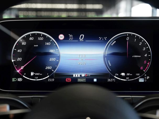 Mercedes-Benz GLE 350 de 4M Coupé AMG Night Panorama HUD AHK