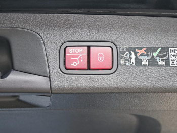 Mercedes-Benz GLS 450 d 4M Distronic Panorama 360? HUD AHK