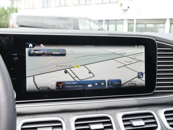 Mercedes-Benz GLS 450 d 4M Distronic Panorama 360° HUD AHK