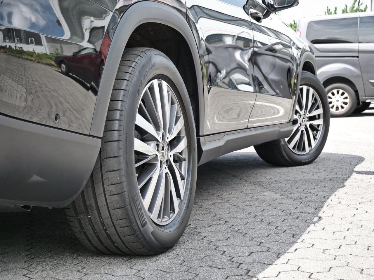 Mercedes-Benz GLS 450 d 4M Distronic Panorama 360? HUD AHK