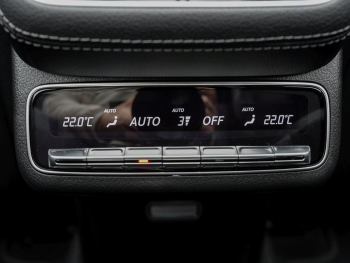 Mercedes-Benz GLS 580 4MATIC AMG Panorama Distronic AHK 360?