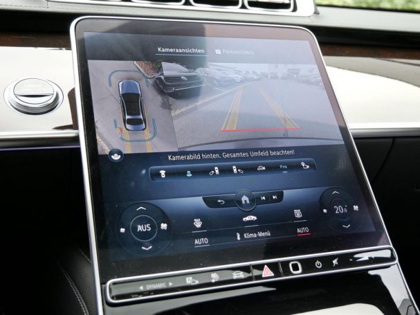 Mercedes-Benz S 580 e 4M Limousine AMG Panorama Distronic 360?