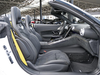 Mercedes-Benz Mercedes-AMG SL 55 4MATIC+ Night Distronic 360?