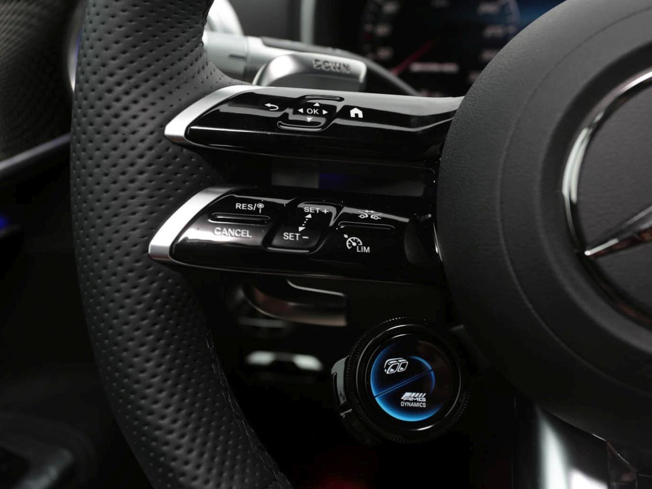 Mercedes-Benz Mercedes-AMG SL 55 4MATIC+ Burmester Memory HUD