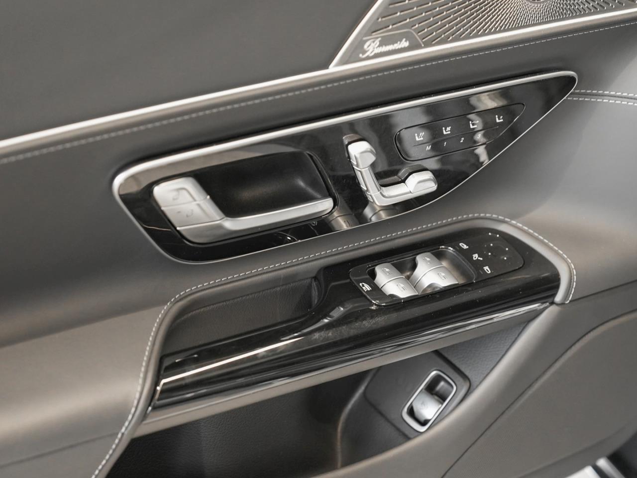 Mercedes-Benz SL 63 AMG 4M+ Night Distronic+ Sitzklima 360°