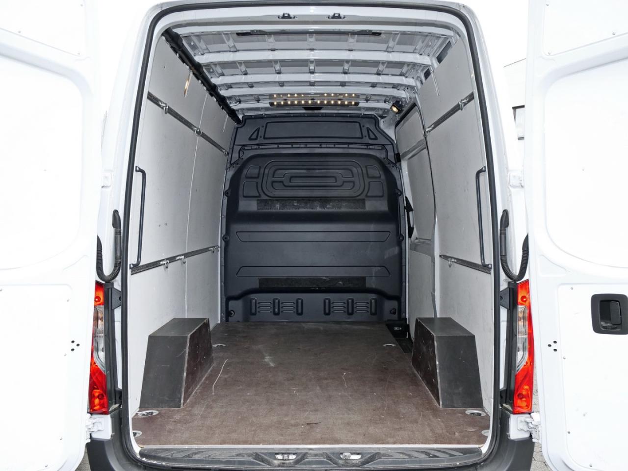 Mercedes-Benz Sprinter 317 CDI Kasten PRO Hochdach Standard