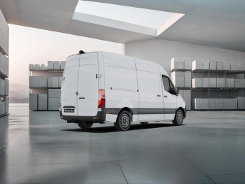 Mercedes-Benz Sprinter 317 CDI Kasten Pro Hochdach Standard LM