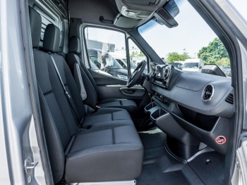 Mercedes-Benz Sprinter 317 CDI Kasten PRO Hochdach Standard