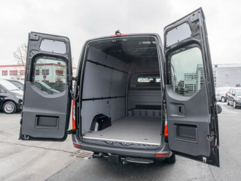 Mercedes-Benz Sprinter 317 CDI Kasten PRO Hochdach Standard AHK