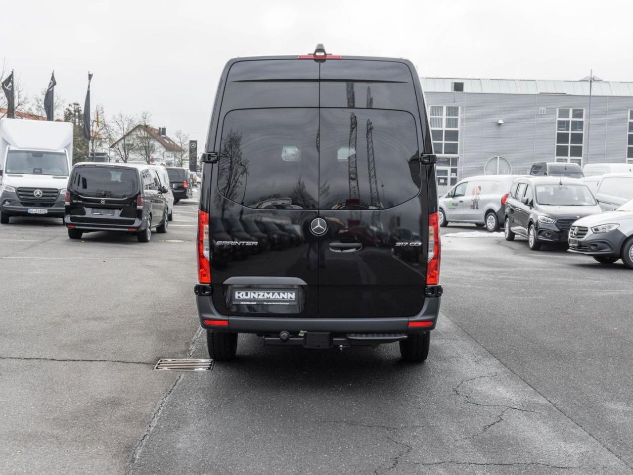Mercedes-Benz Sprinter 317 CDI Kasten PRO Hochdach Standard AHK