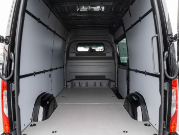Mercedes-Benz Sprinter 317 CDI Kasten PRO Hochdach Standard AHK