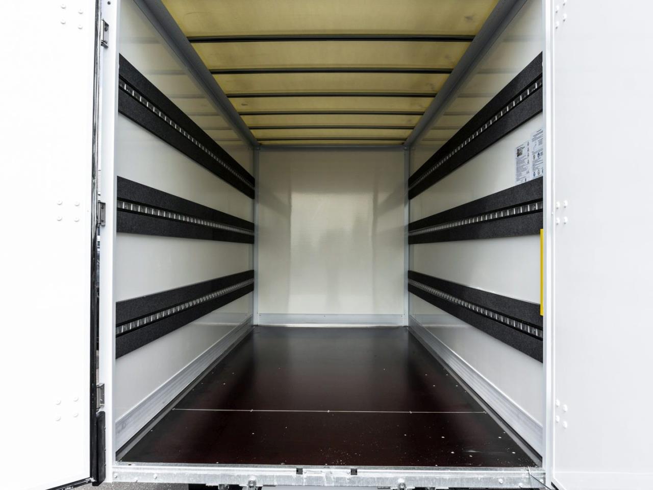 Mercedes-Benz Sprinter 317 CDI Koffer Lang MBUX Tempmatic