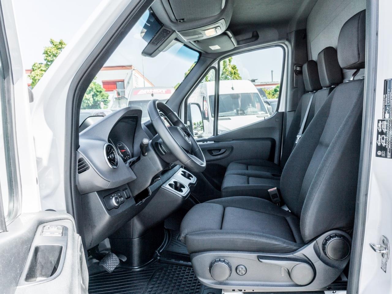 Mercedes-Benz Sprinter 317 CDI Koffer PRO Lang Navi Totwinkel