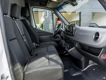 Mercedes-Benz Sprinter 317 CDI Koffer PRO Lang Spurhalte Navi
