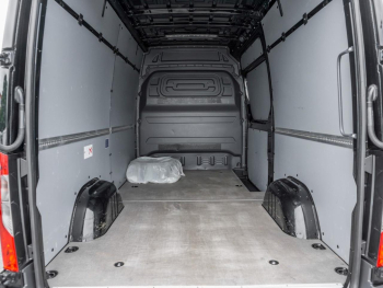 Mercedes-Benz Sprinter 319 CDI Kasten Hoch MBUX Navi Kamera