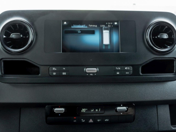 Mercedes-Benz Sprinter 319 CDI Kasten Hoch MBUX Navi Kamera