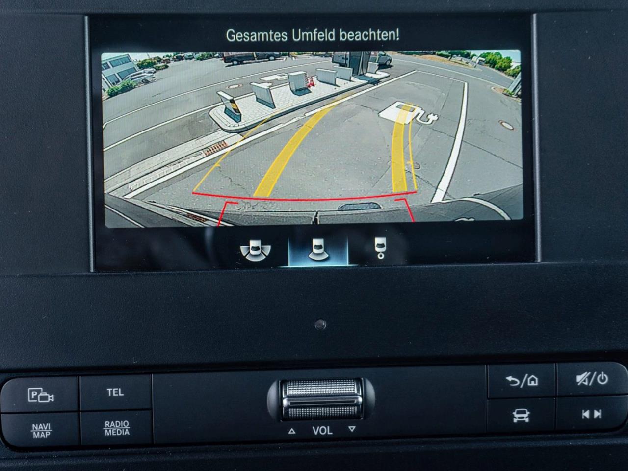 Mercedes-Benz Sprinter 319 CDI Kasten hoch MBUX Navi Kamera